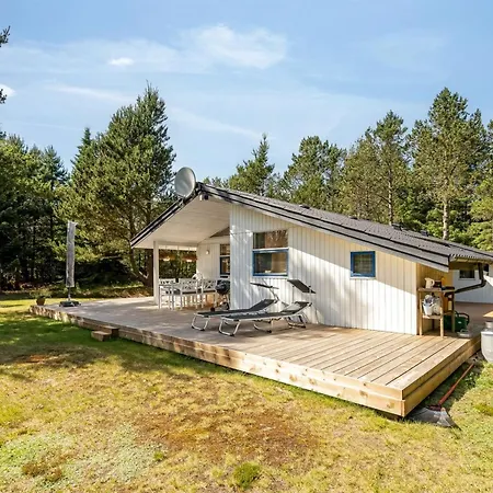 Hakan Holiday home Aalbaek