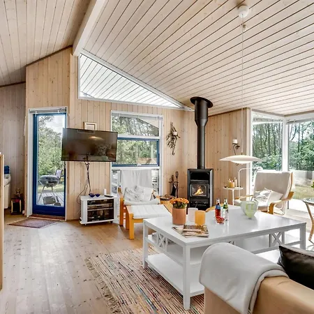 Hakan - 4km From The Sea By Interhome *